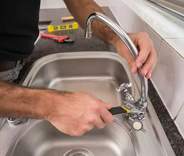 Local Experts for Faucet Repair in Tamarac, FL:Schedule Affordable Faucet Repair Services with Us
