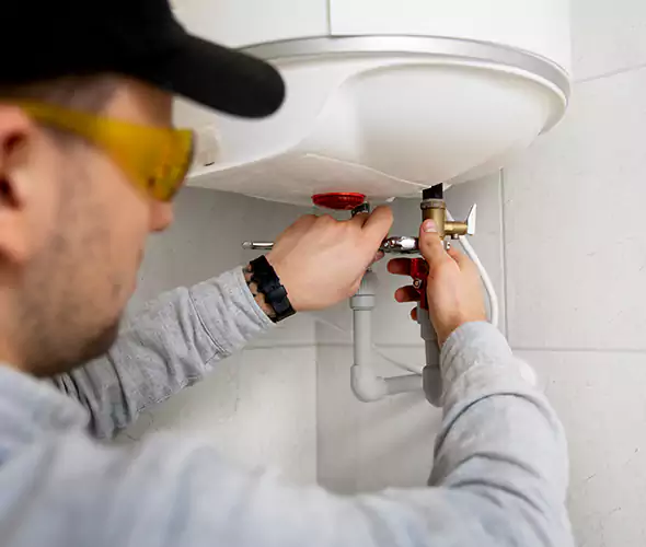 Get Affordable Water Heater Repair Service in Tamarac, FL